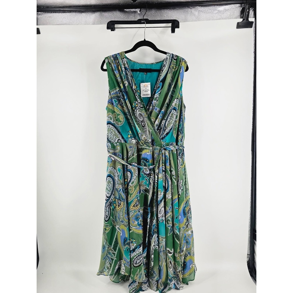 Jones New York Women Plus Size 18W NWT Belted Multi-Color Floral Print Dress